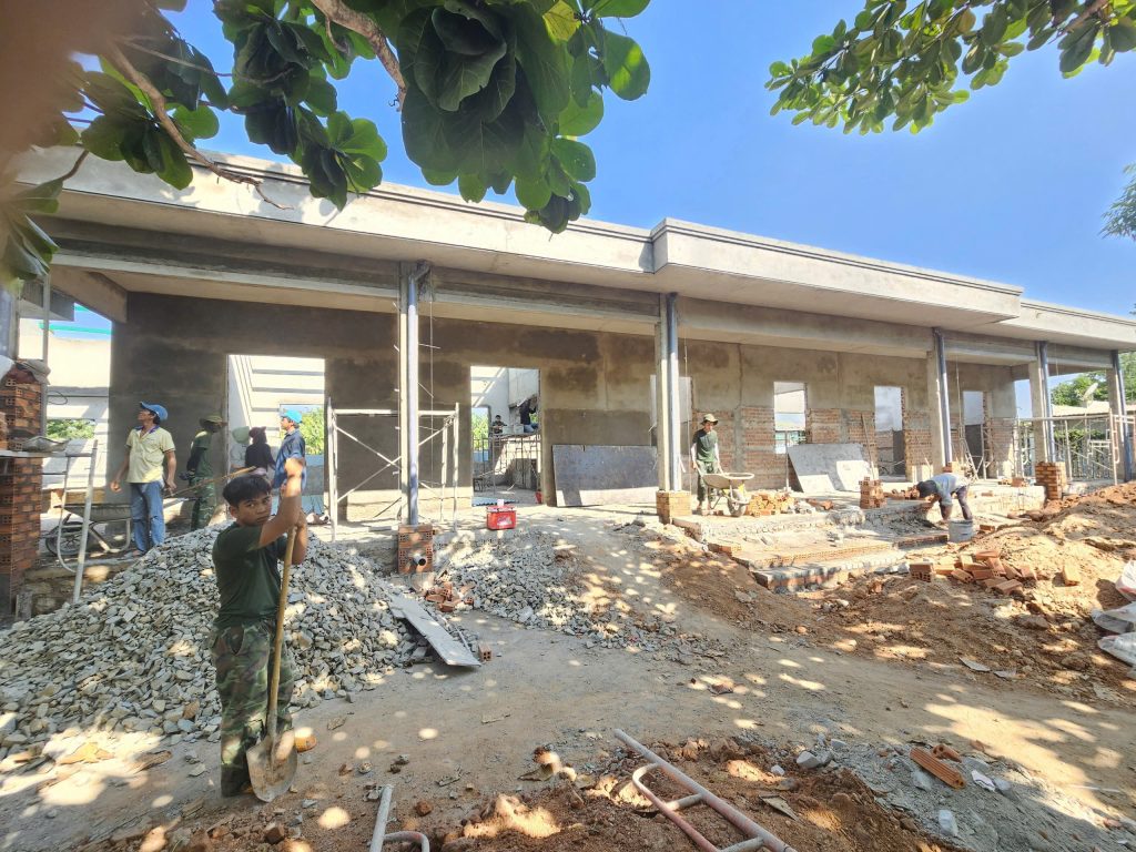 Thi công cửa nhôm kính cho các công trình nhà máy
